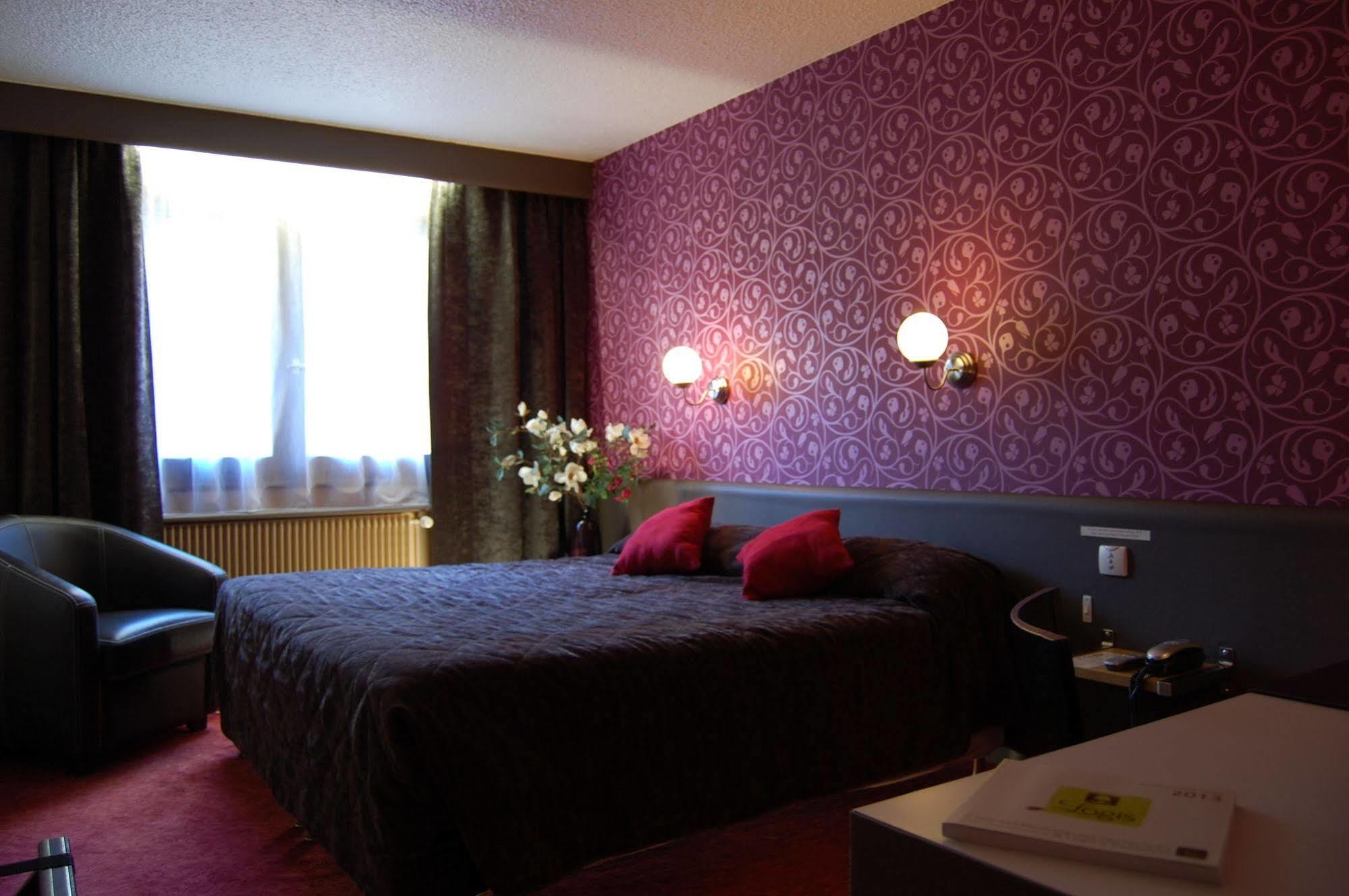 Logis Hotel Du Midi - Saint Etienne Sud Exteriör bild